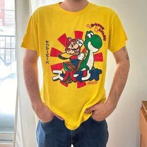 Japanese vintage Mario yellow t shirt
